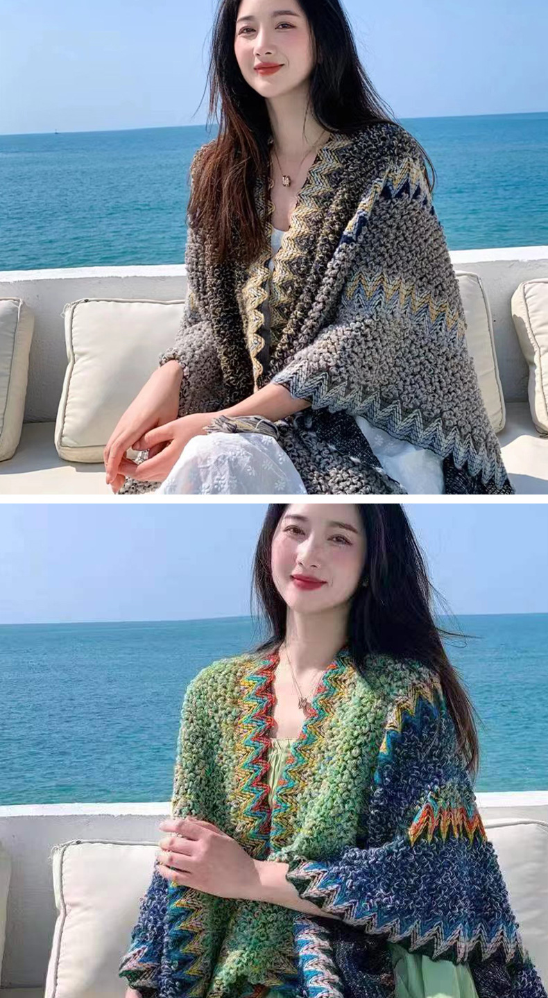 A new style of deer fur ethnic travel cape shawl for women, a warm and stylish outerwear from Lijiang, Yunnan pic 8