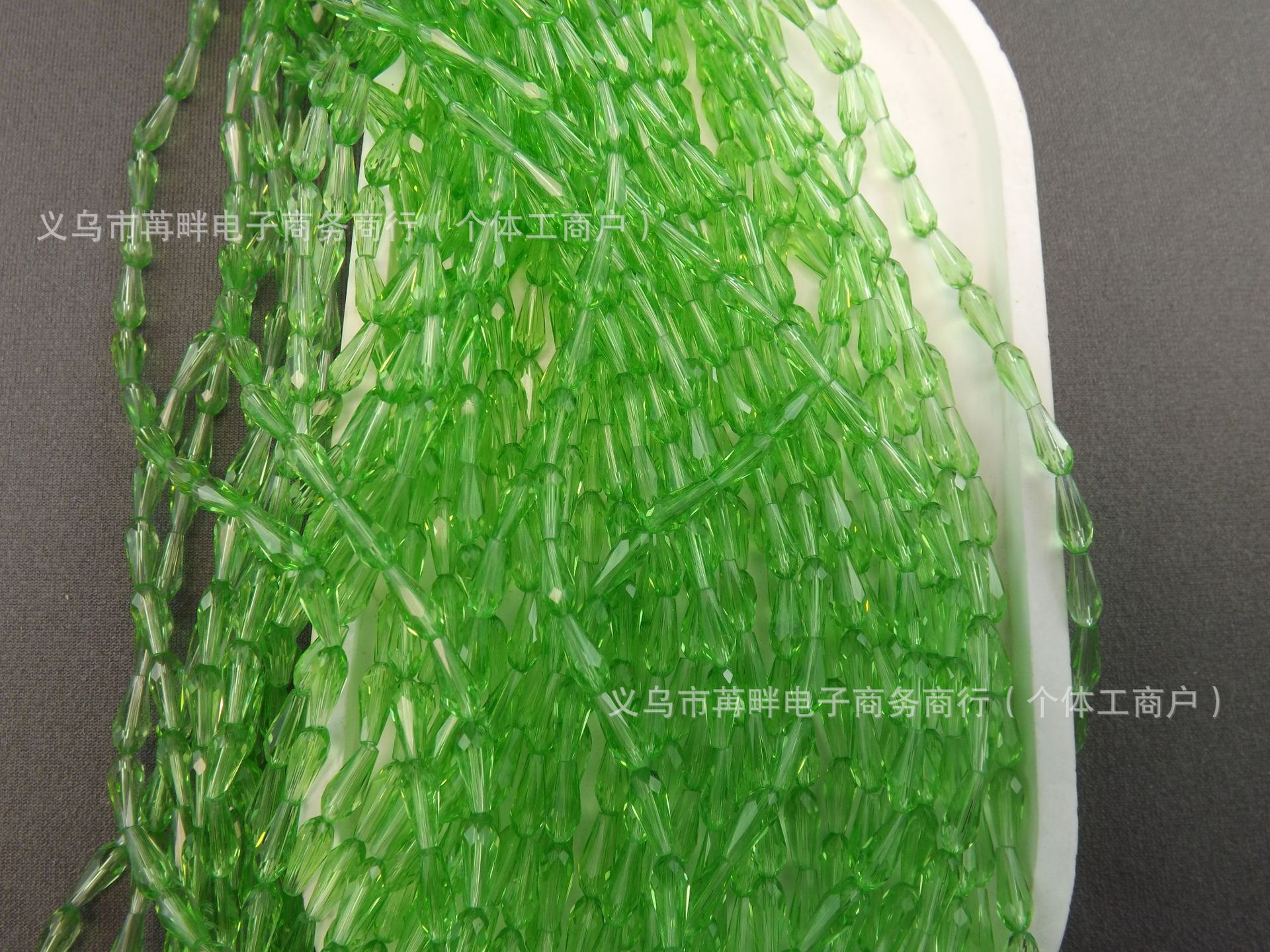4mm*9mm长水滴人鱼泪晶晶diy水晶饰品配件玻璃珠子长水滴晶晶配件详情46