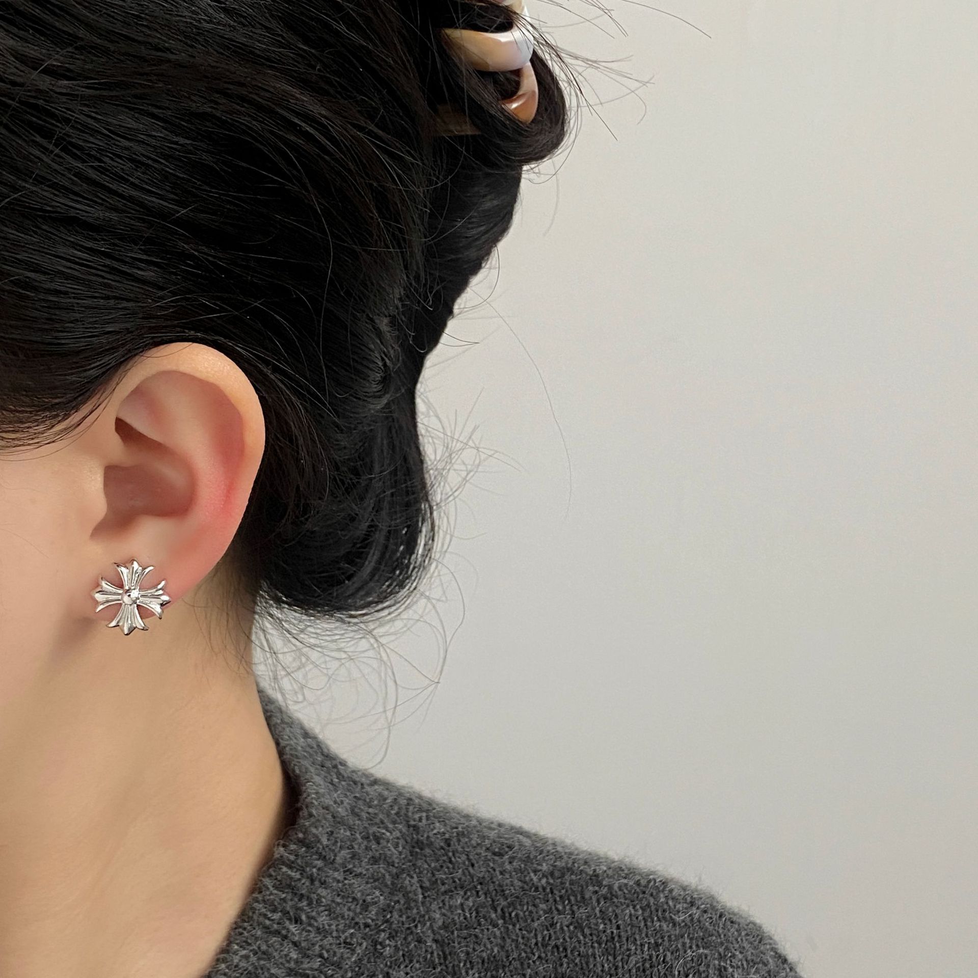 新款朋克耳环小众暗黑风设计金属个性两戴冷淡风十字架翅膀蛇潮酷详情4