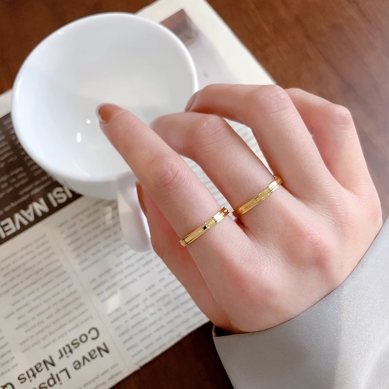 Simple English letter ring, fashionable and light luxury titanium steel index finger ring, non-fading ring, high-end and cold style pic 2