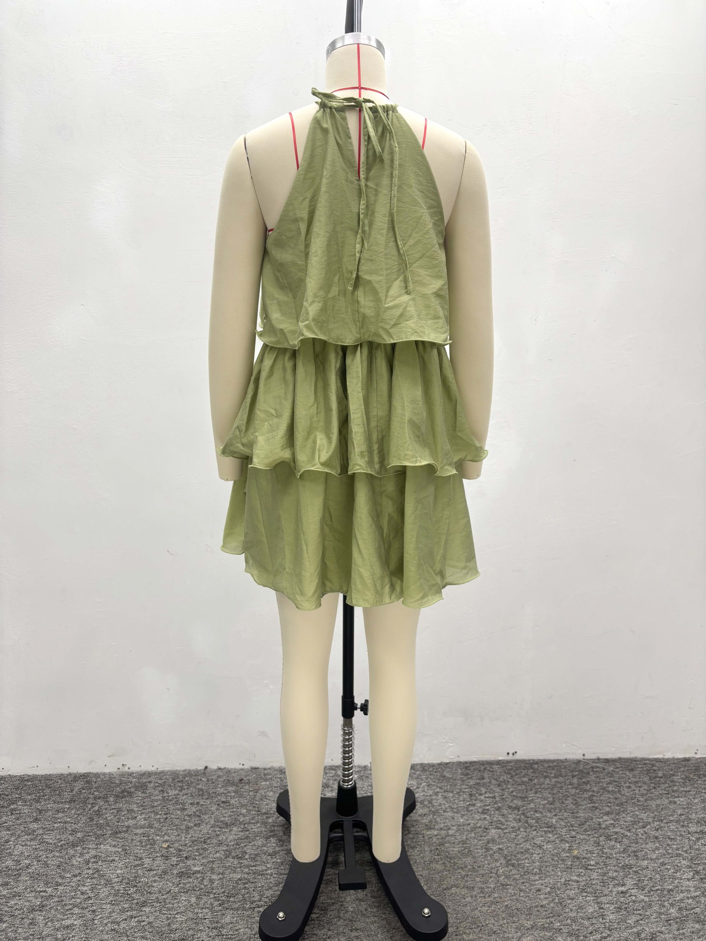 非洲气质甜美挂脖性感无袖连衣裙女欧美纯色女装蛋糕裙短裙新款夏详情3