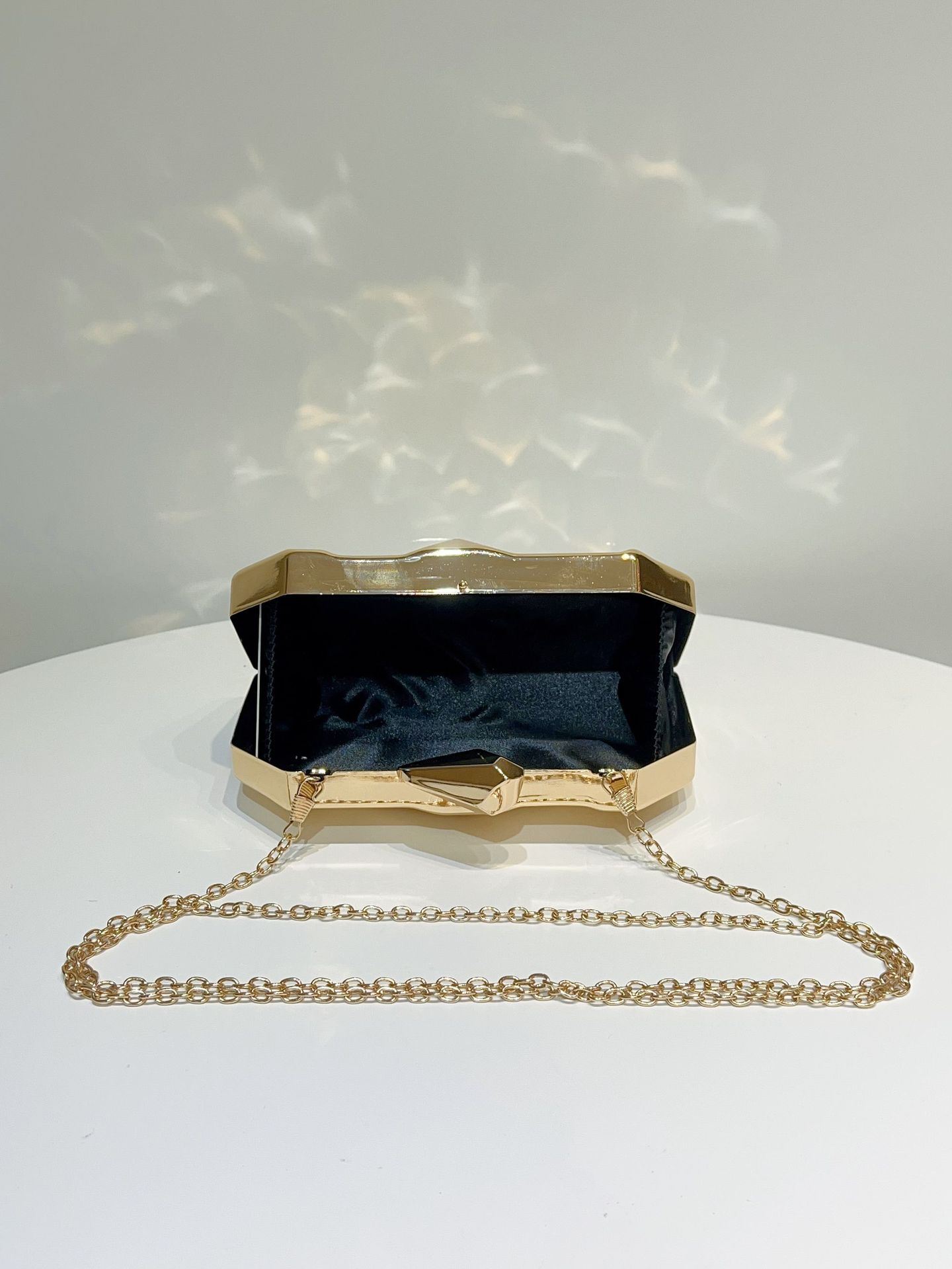 新款跨境外贸闪亮迷你手拿包晚宴包欧美复古名媛宴会包斜跨小女包详情10