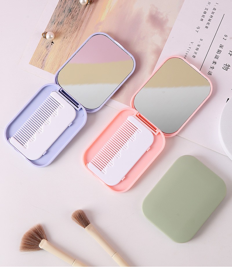 新品便携小镜子马卡龙色旅行折叠化妆镜迷你随身镜美容镜梳套装详情7