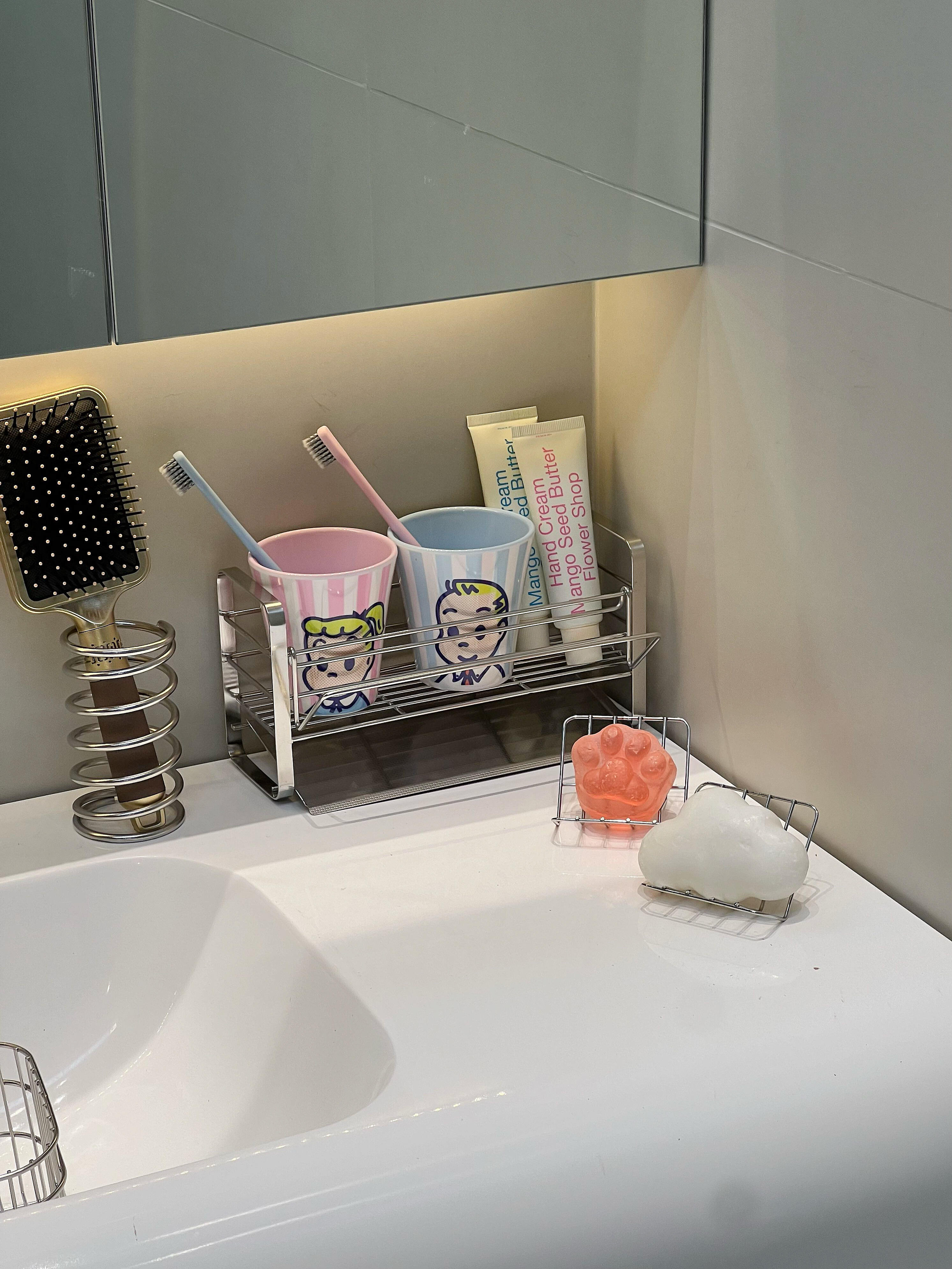 洗漱台收纳架桌面收纳盒沥水置物不锈钢化妆品筐篮铁艺卫生间浴室详情3