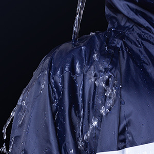 黑色雨衣主体一次性雨衣男女长款户外自行车雨披长款详情2