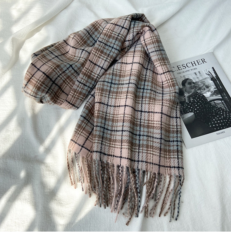 一件代发格子围巾女秋冬学生新款围脖韩系流苏高级氛围感保暖情侣百搭披肩地摊批发详情24