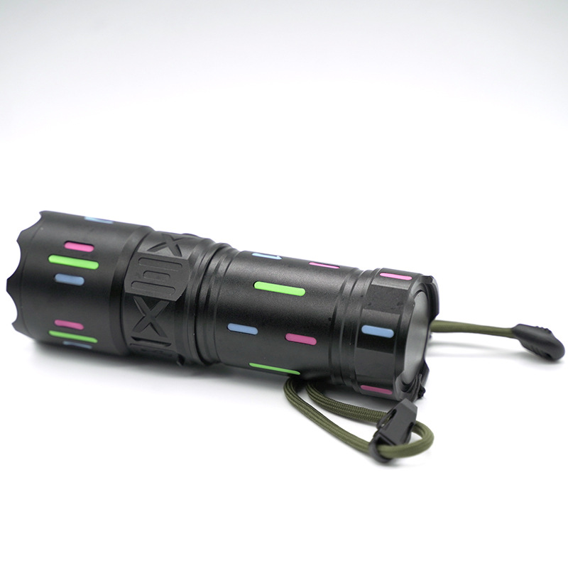 Wholesale of new outdoor camping patrol long-range rechargeable zoom telescopic portable aluminum alloy mountain flashlights pic 2