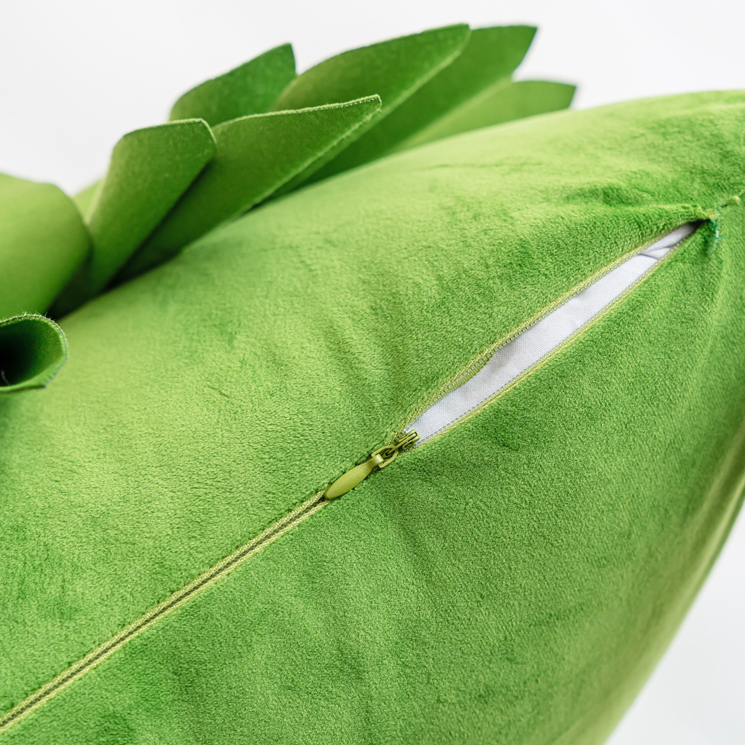Internet-famous InS-style sun flower pillowcase, small Daisy bedside cushion, office sunflower pillow cover pic 18