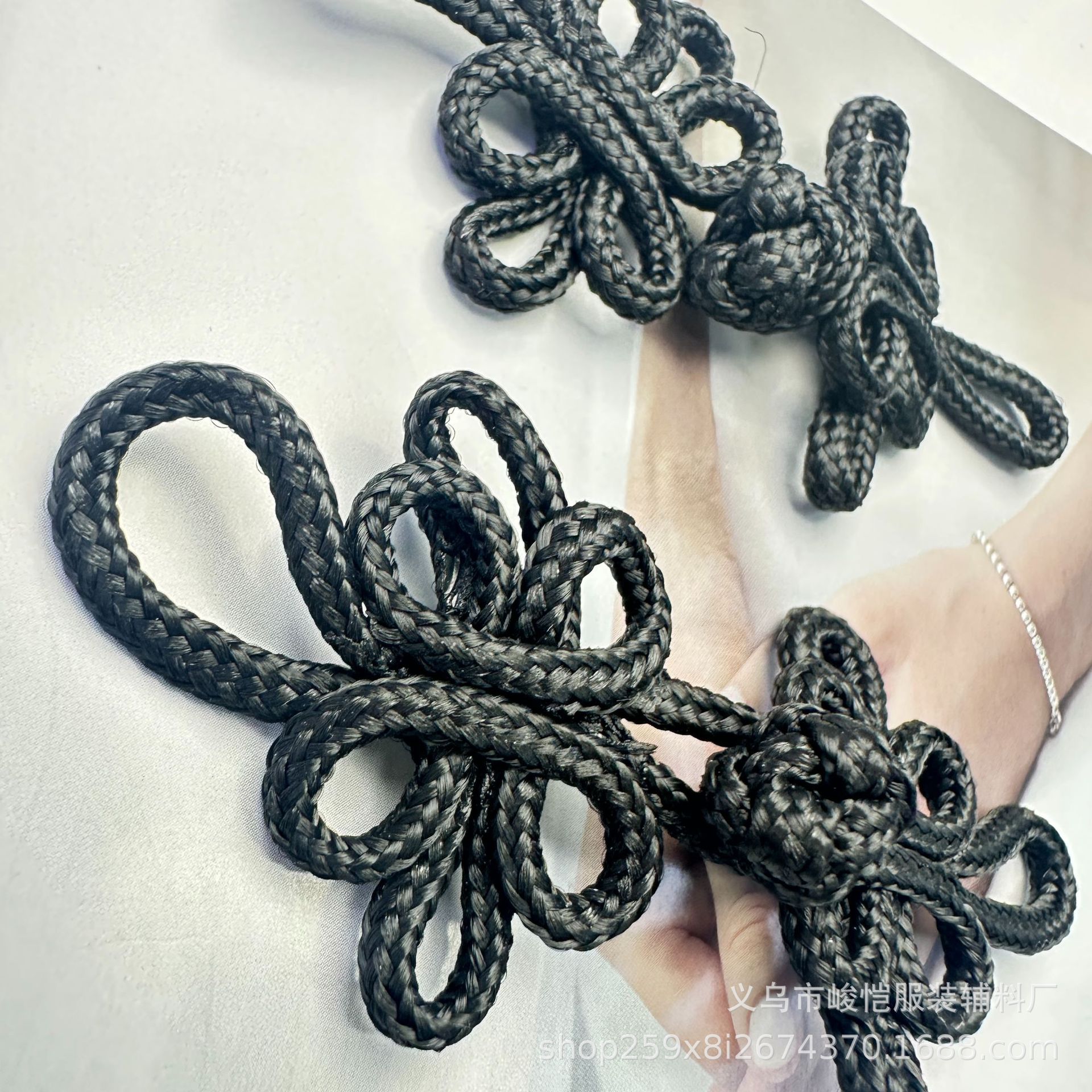 旗袍纽扣蜻蜓扣子手工钉珠珍珠水晶盘扣中式礼服马面裙手工装饰扣详情5