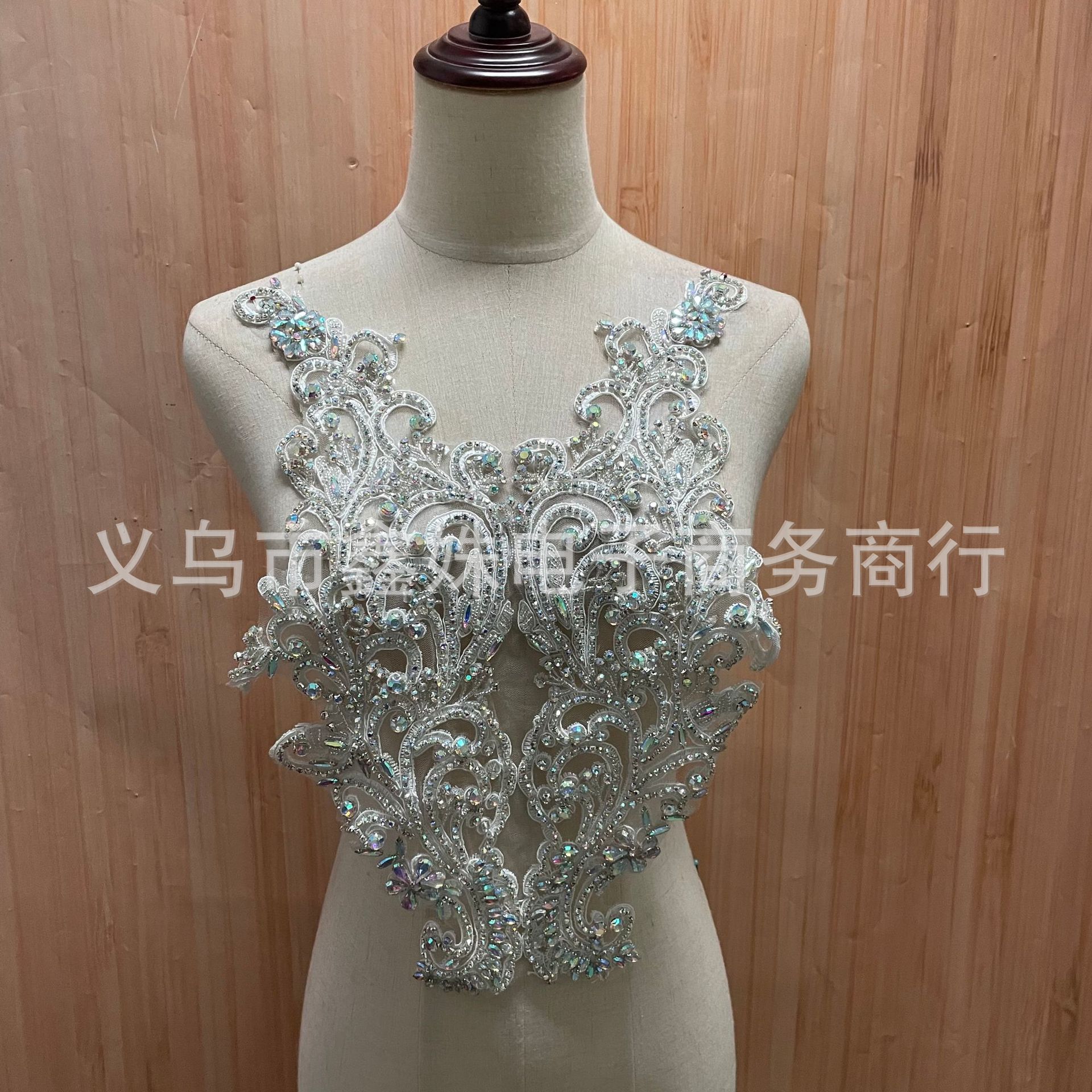 金色贴花手工钉珠婚纱礼服装饰蕾丝贴花详情6