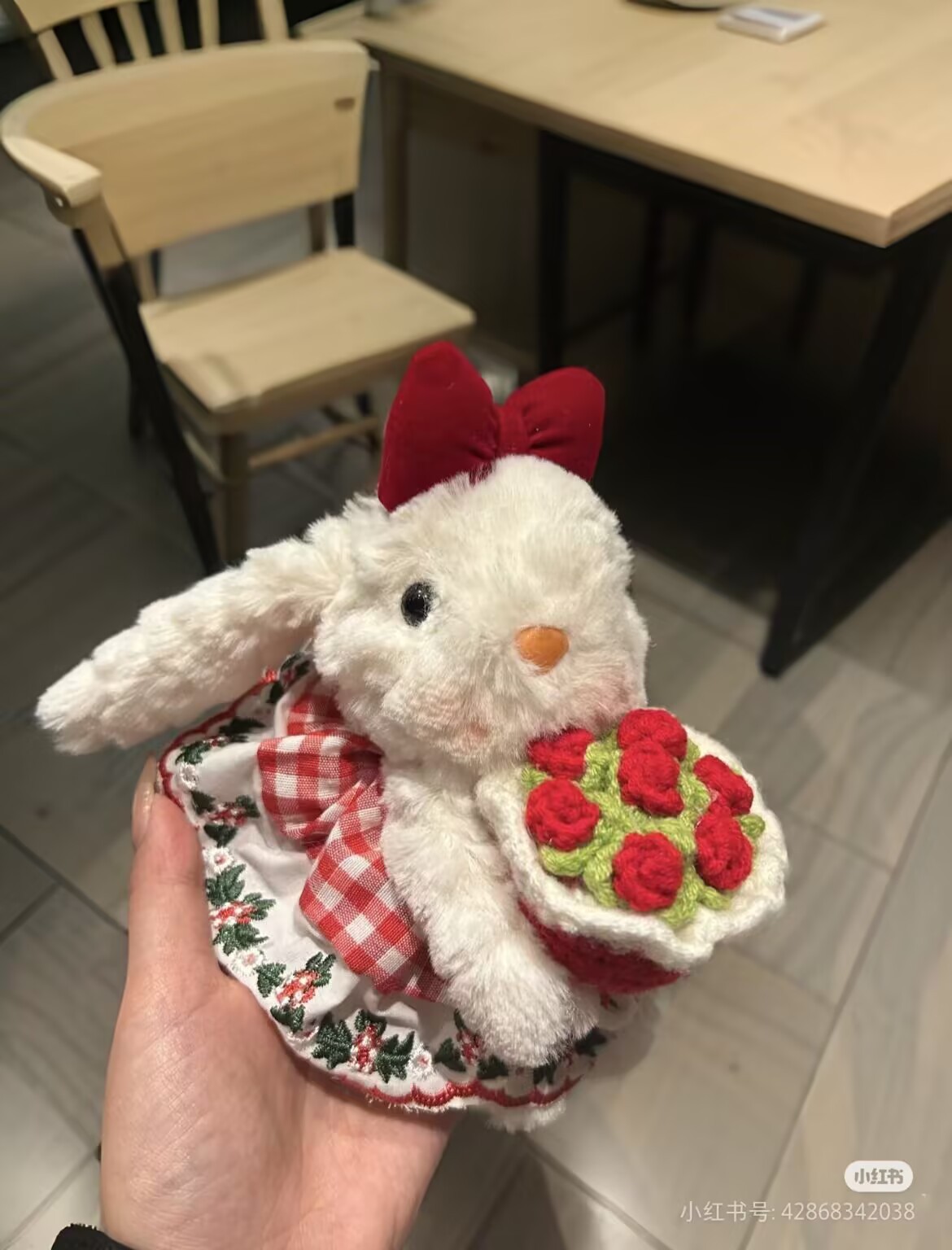 Cute ear-hanging rabbit dolls, plush figurines, rabbit keychains, bags, pendants, decorations, cartoon gifts with high appearance standards pic 3