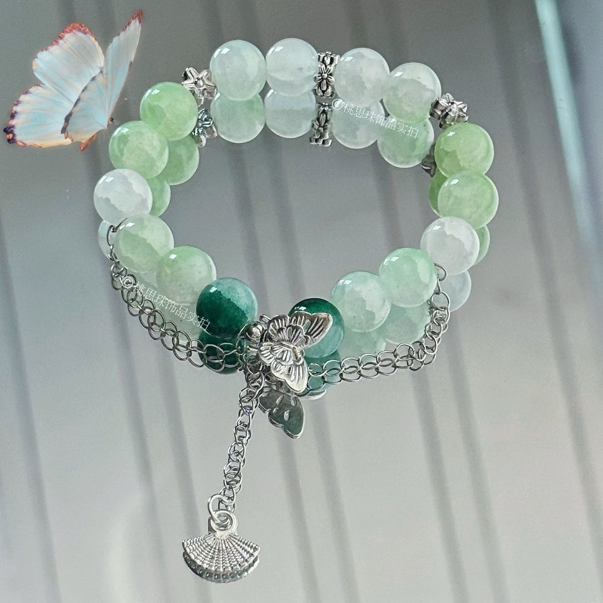 2024新款九条装蝶恋花手链翩翩蝴蝶钰碎珠手链清新设计感闺蜜手链详情4