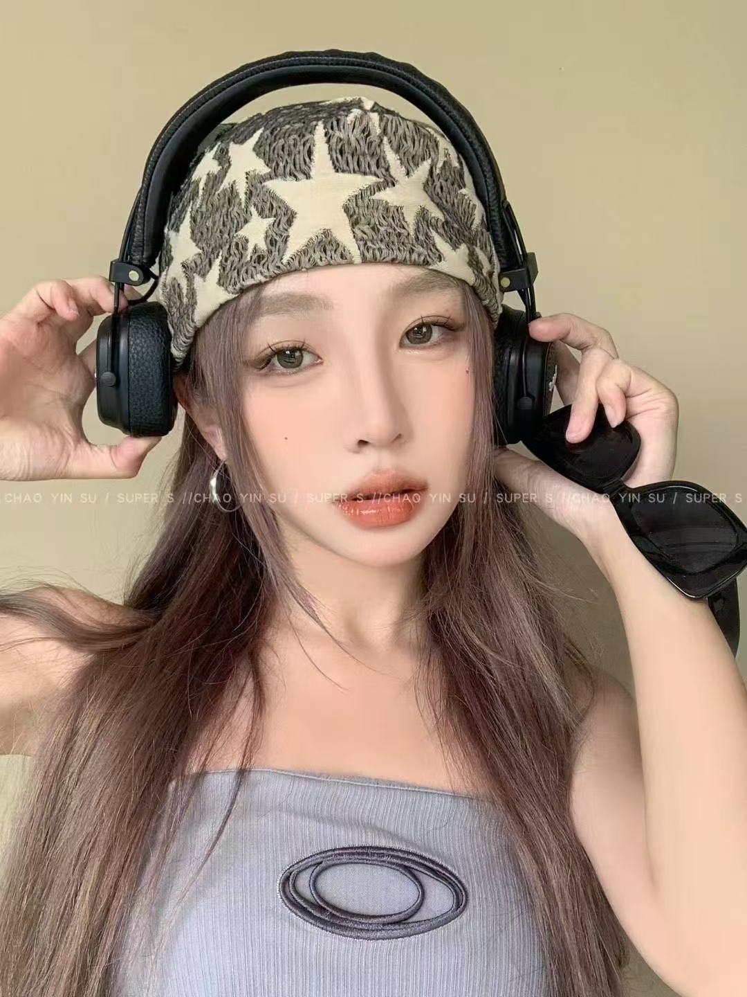 American y2k millennium Girl headscarf, hip-hop street style cool square scarf, new thin and simple hair band and headband pic 7