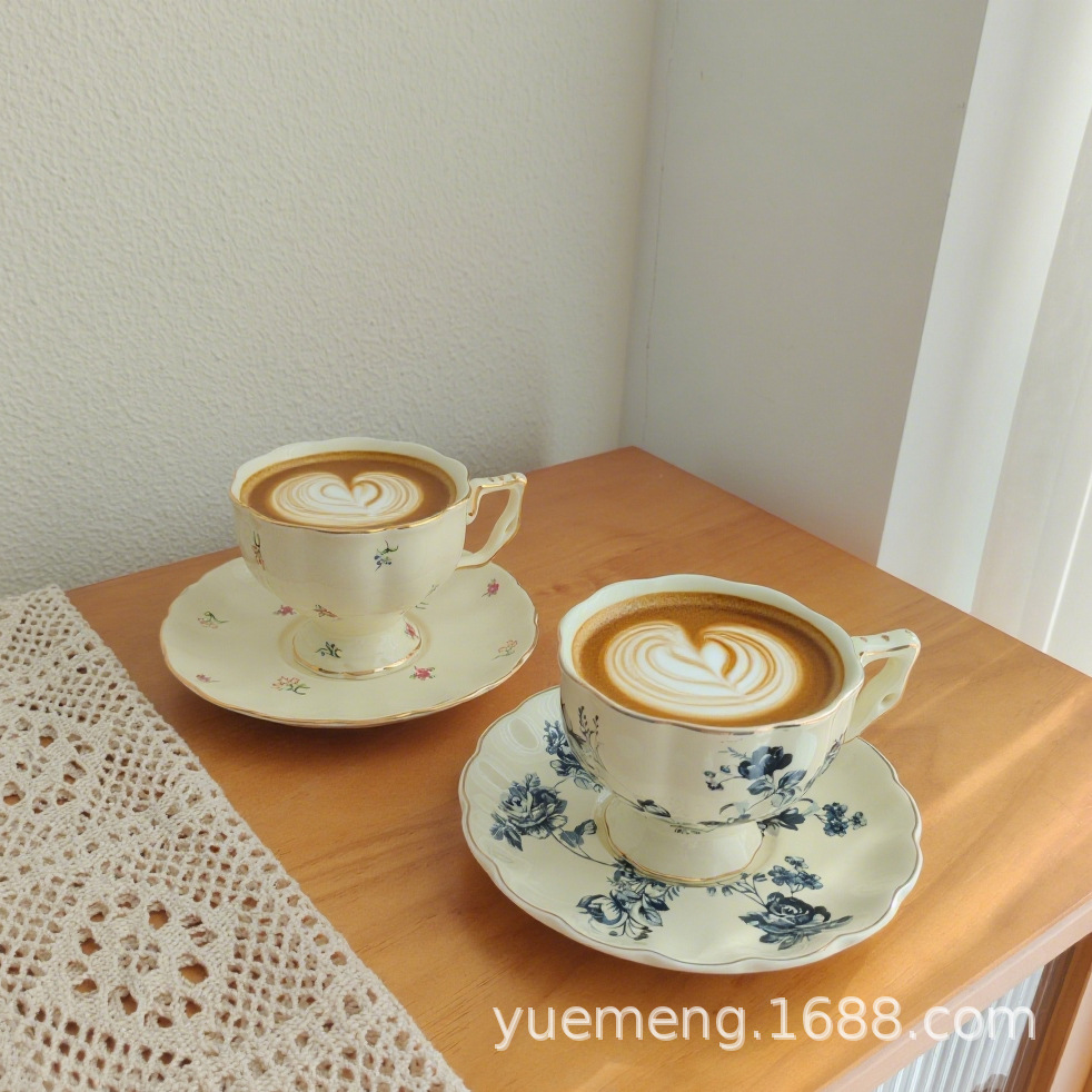 European-style ins coffee cup and saucer set, ceramic, British-style gold-edged tea cups and teapots, French restaurant cups, daily gifts pic 6