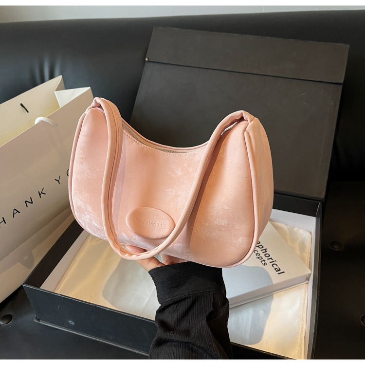 大容量通勤托特包女新款洋气单肩包潮搭时尚斜挎包都市风休闲女包详情20