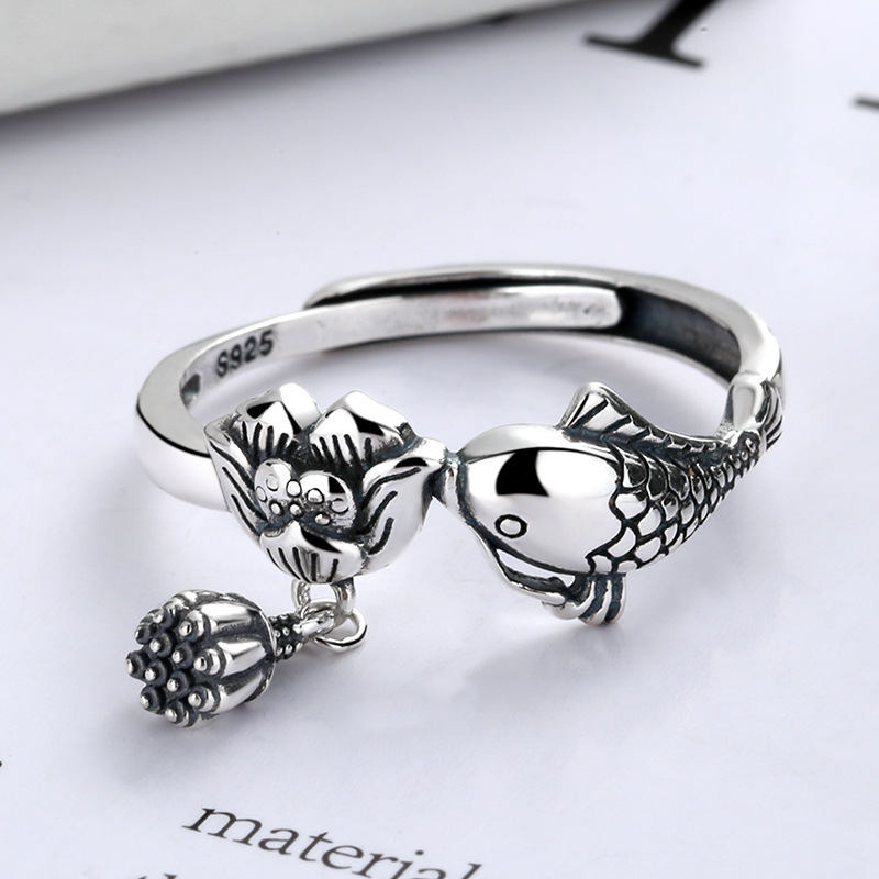 Silver-plated wealth-attracting lotus pod small koi fish ring, with an abundance every year, retro small fish lotus flower lotus pod ring opening pic 1