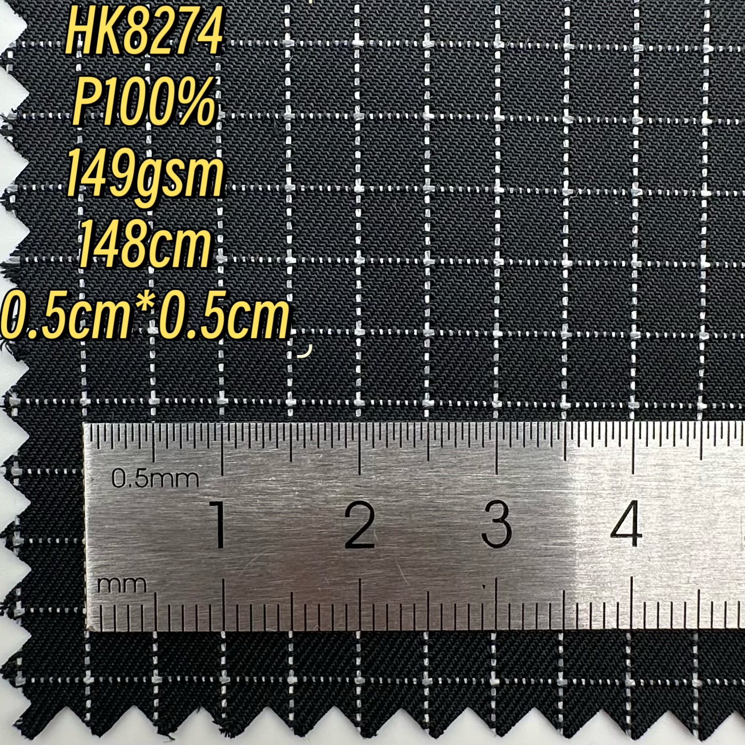 新品50D+反光丝夜晚超亮5MM方格子色织斜纹箱包机车服涤纶面料详情2