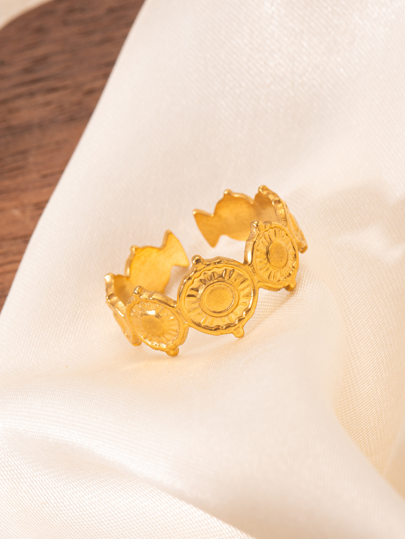 欧美时尚ins风简约钛钢戒指18k镀金不规则几何不锈钢女士饰品热销详情26