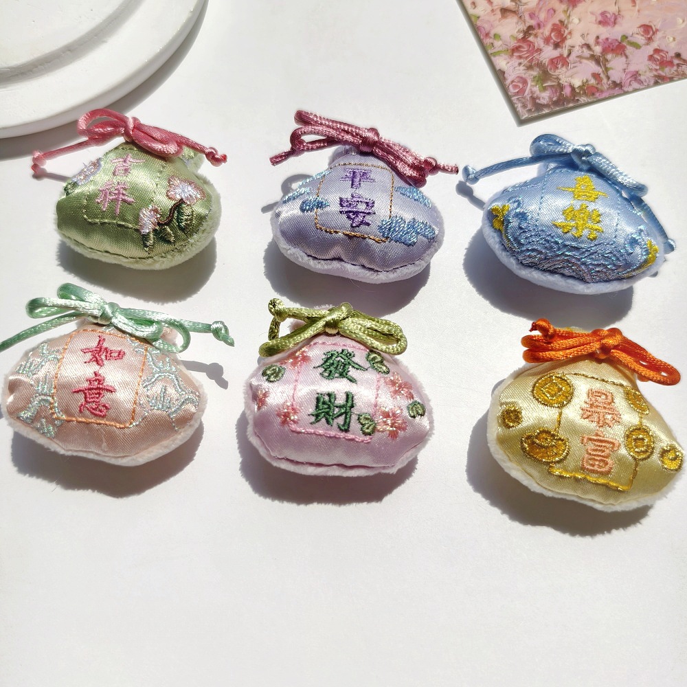 National trend style fabric cotton-filled lucky bag decoration accessories, girlish Hanfu accessories, brooches, headwear, DIY clothing accessories pic 6