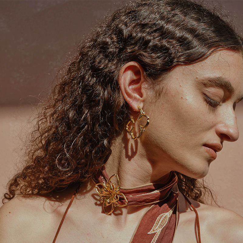 立体镂空枝干花卉耳环女夏季轻奢小众设计高级感复古夸张耳圈耳饰详情12