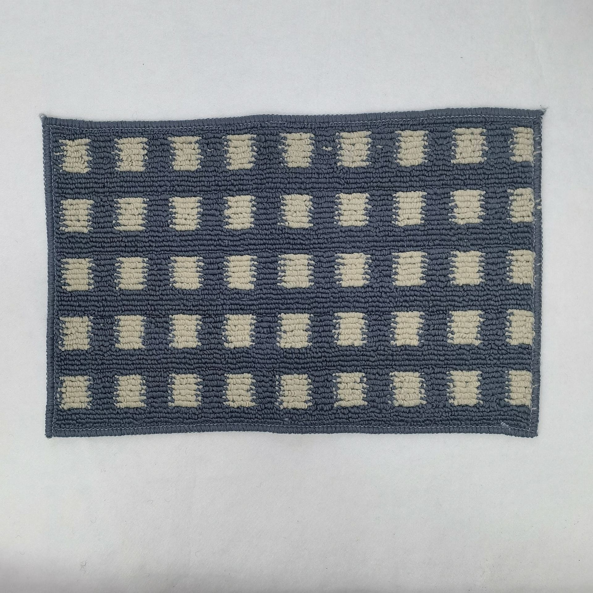 圈绒丙纶格调提花方格白色TPR底室内厨房客厅卫生间防滑地垫脚垫详情10