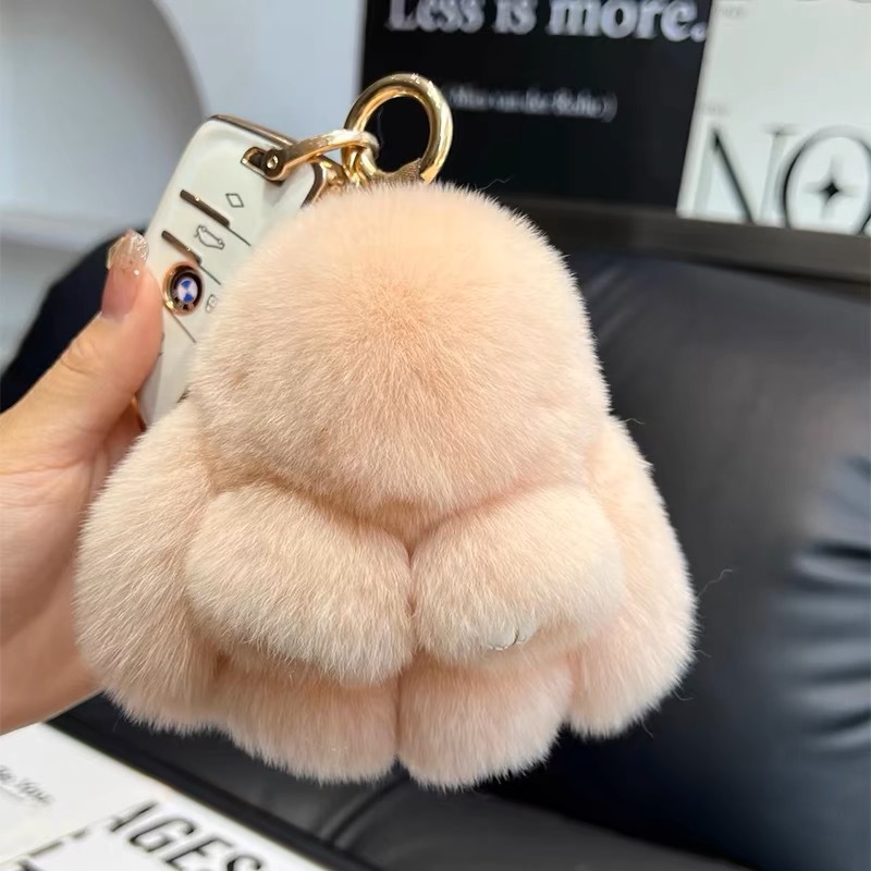 正版可爱獭兔毛公仔小兔子汽车钥匙扣挂件毛绒批货玩偶装死挂饰兔详情10