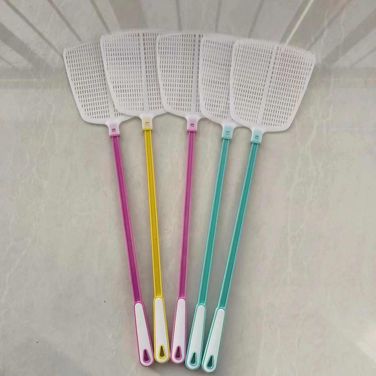 Plastic fly swatter, large head, mature rubber, not easy to break, summer advertising logo mosquito and fly swatter, fly swatter wholesale pic 17