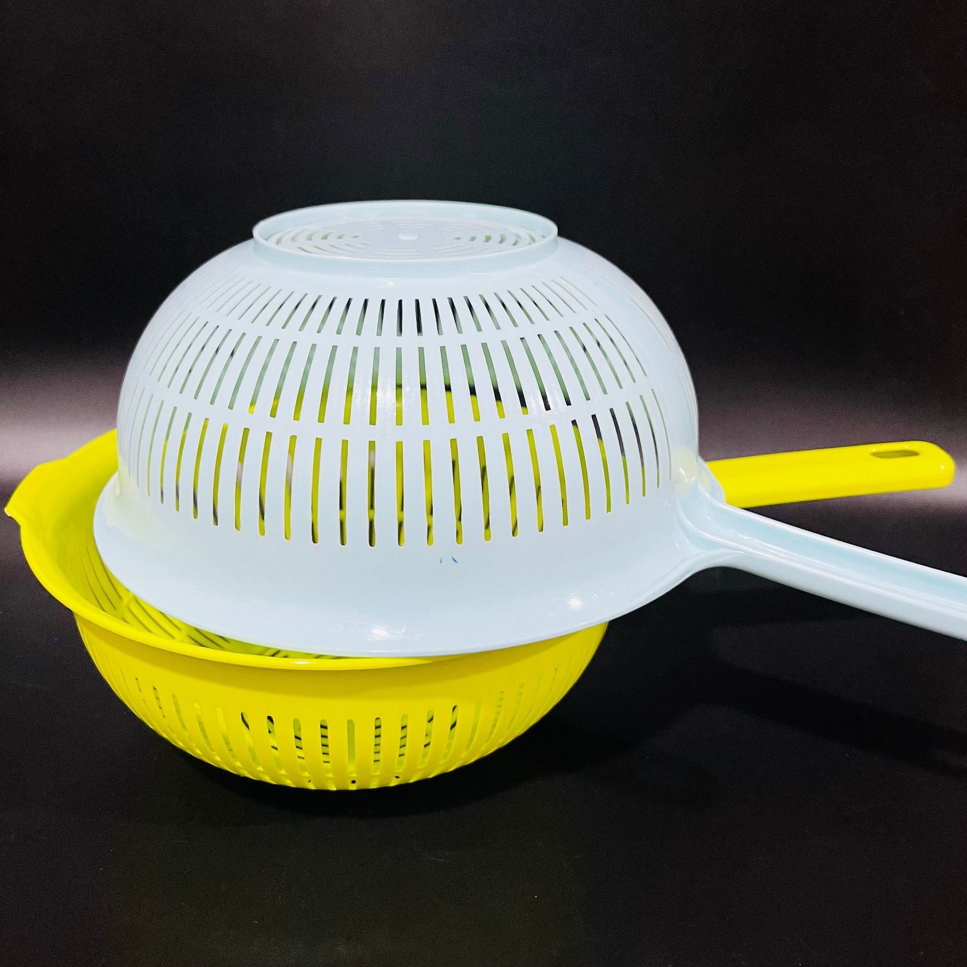 【 Zone 3-13 】 Thickened long-handled draining basket 10/ bundle 360/ piece Thickened long-handled draining basket Vegetable draining basket Handle portable kitchen draining basket 1 yuan 2 yuan wholesale pic 6