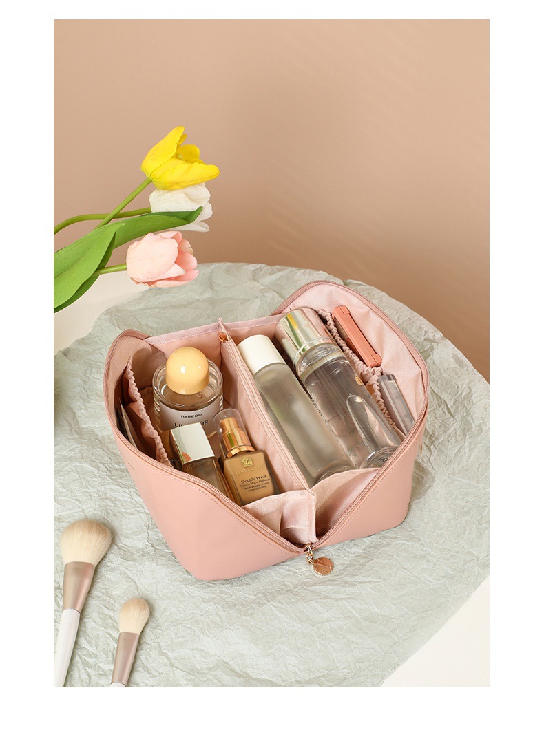 PU皮云朵枕头化妆包大容量高颜值旅行便携洗漱包批发化妆品收纳包详情14