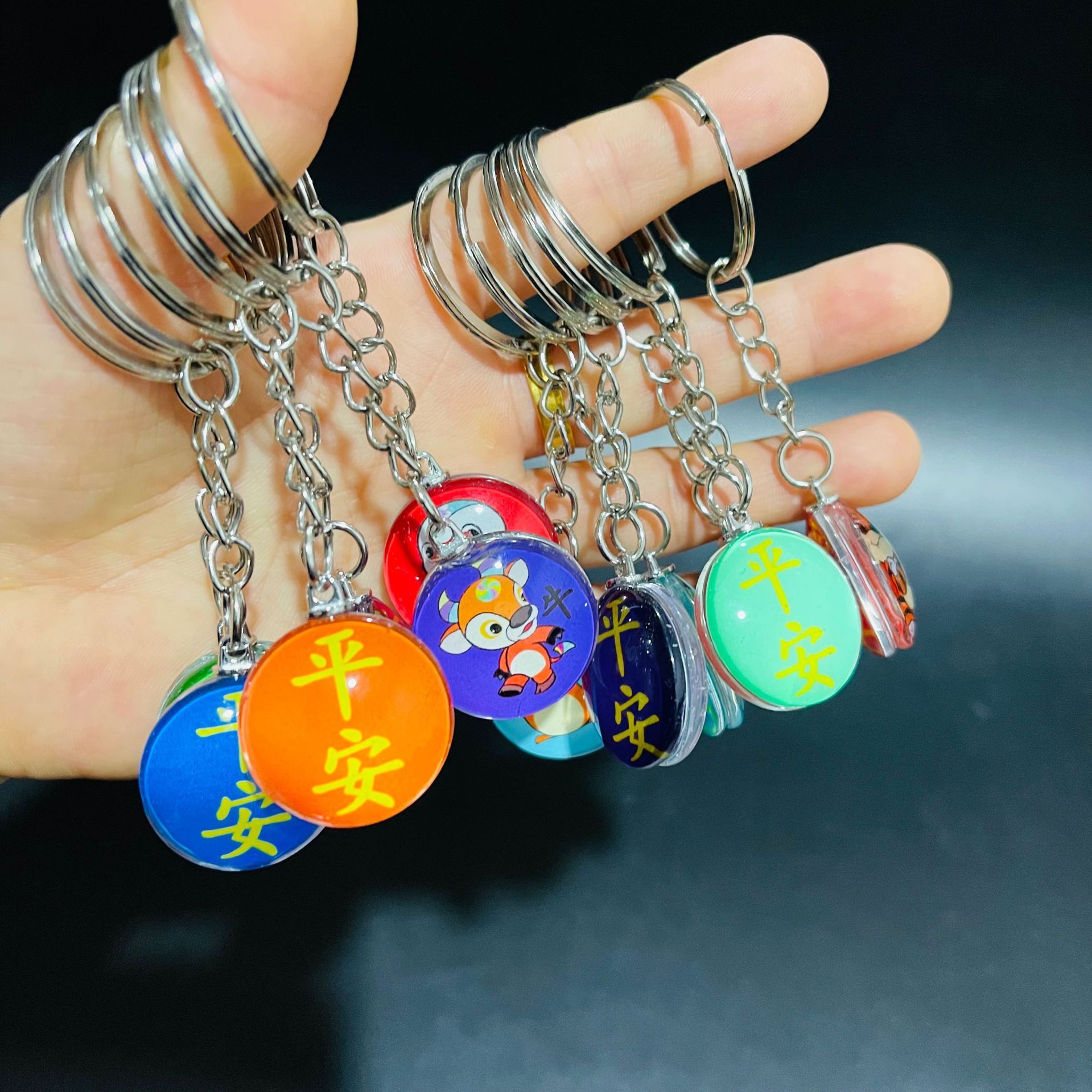 【 Zone 1-5 】 Round zodiac pendants 120 yuan per pack 2400 yuan per piece 12 zodiac keychains 1 yuan 2 yuan wholesale source Color cartoon crystal round keychains gift wholesale pic 5