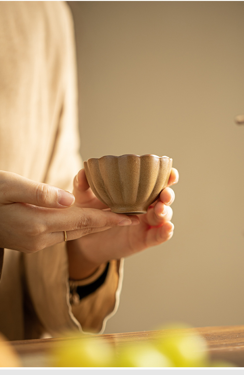 Plain pottery petal tea cup, master cup, large household coarse pottery cup, tea brewing around the stove, milk tea cup, Gongfu tea set, tasting cup pic 10