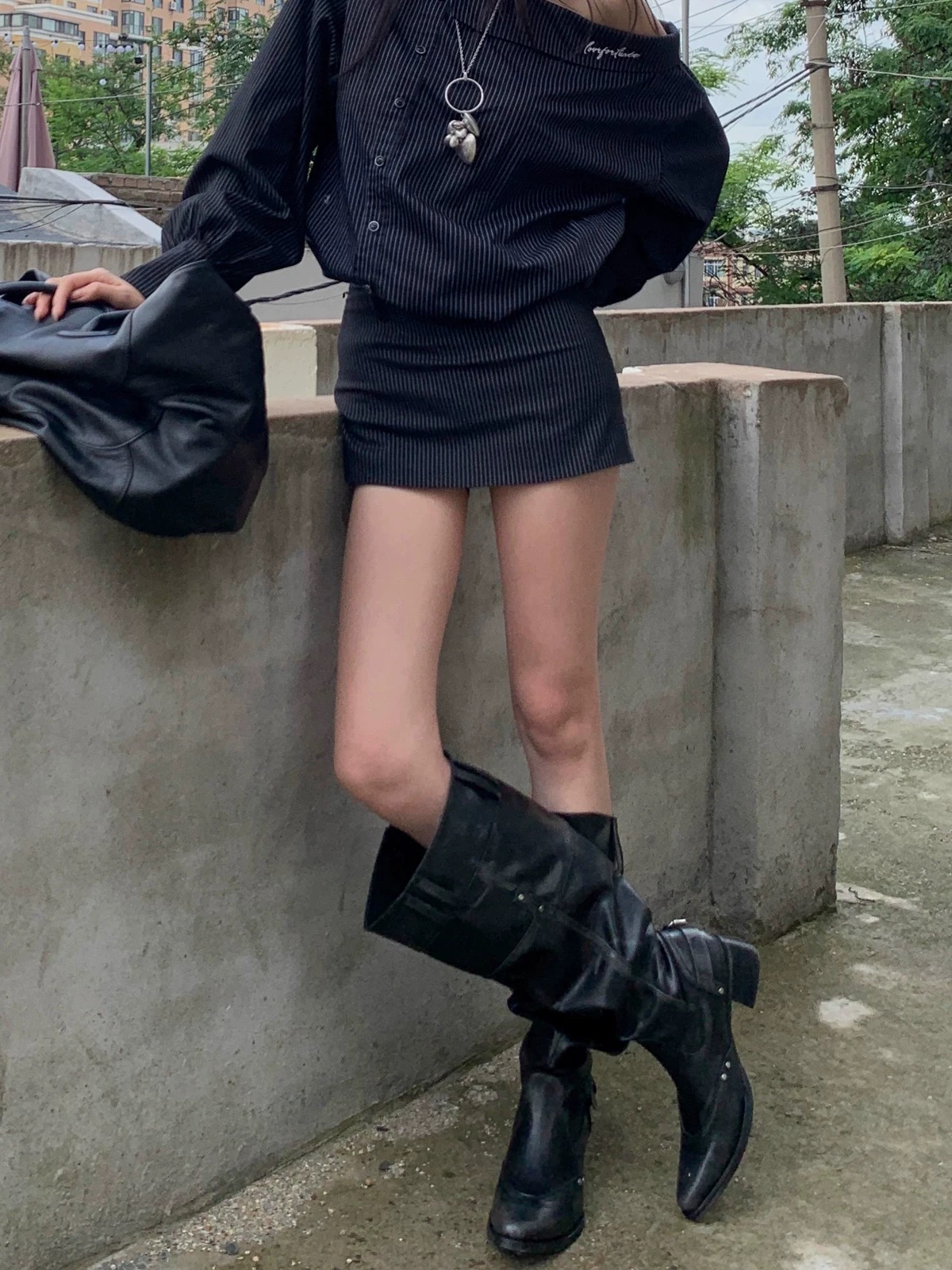 复古骑士靴辣妹不过膝长靴大筒围靴子女尖头粗跟显瘦堆堆靴女详情4