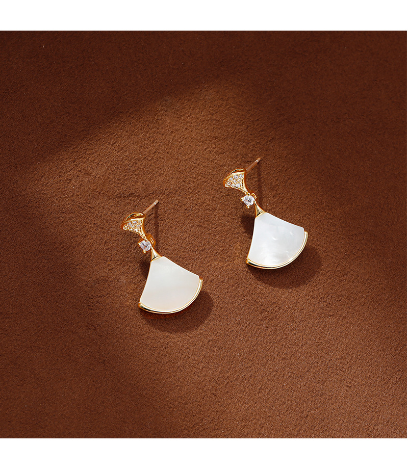 Hyacinth francés fresco suave abanico de conchas pendientes con diamantes moda ligera extravagancia simplicidad diseño de nicho sentido de múltiples accesorios de oído pic 8