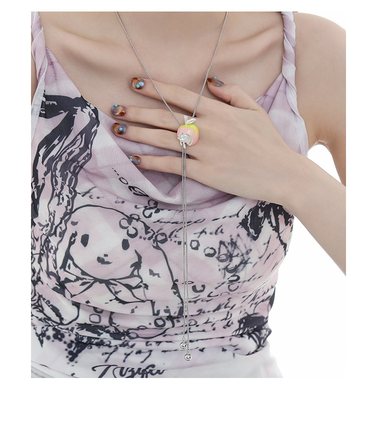 【 Customized 】 The soft-boiled apple series earrings feature a sweet and cool design for women, exuding an exquisite and high-end vibe, and are fashionable and stylish pic 11