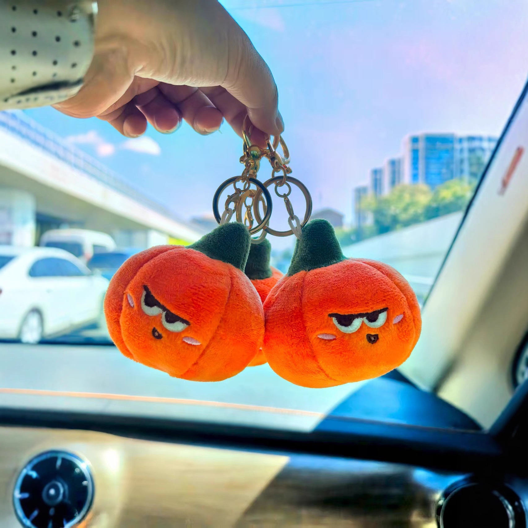 Halloween pumpkin keychain, schoolbag pendant, cute plush little ghost, backpack hanging decoration, claw machine wholesale pic 3
