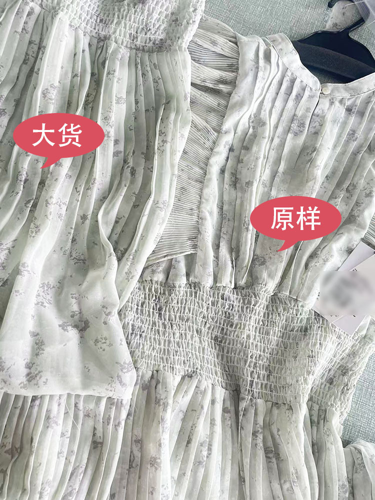 新款S家日系小飞袖收腰甜美风无袖百褶碎花连衣裙批发春夏长裙女详情8