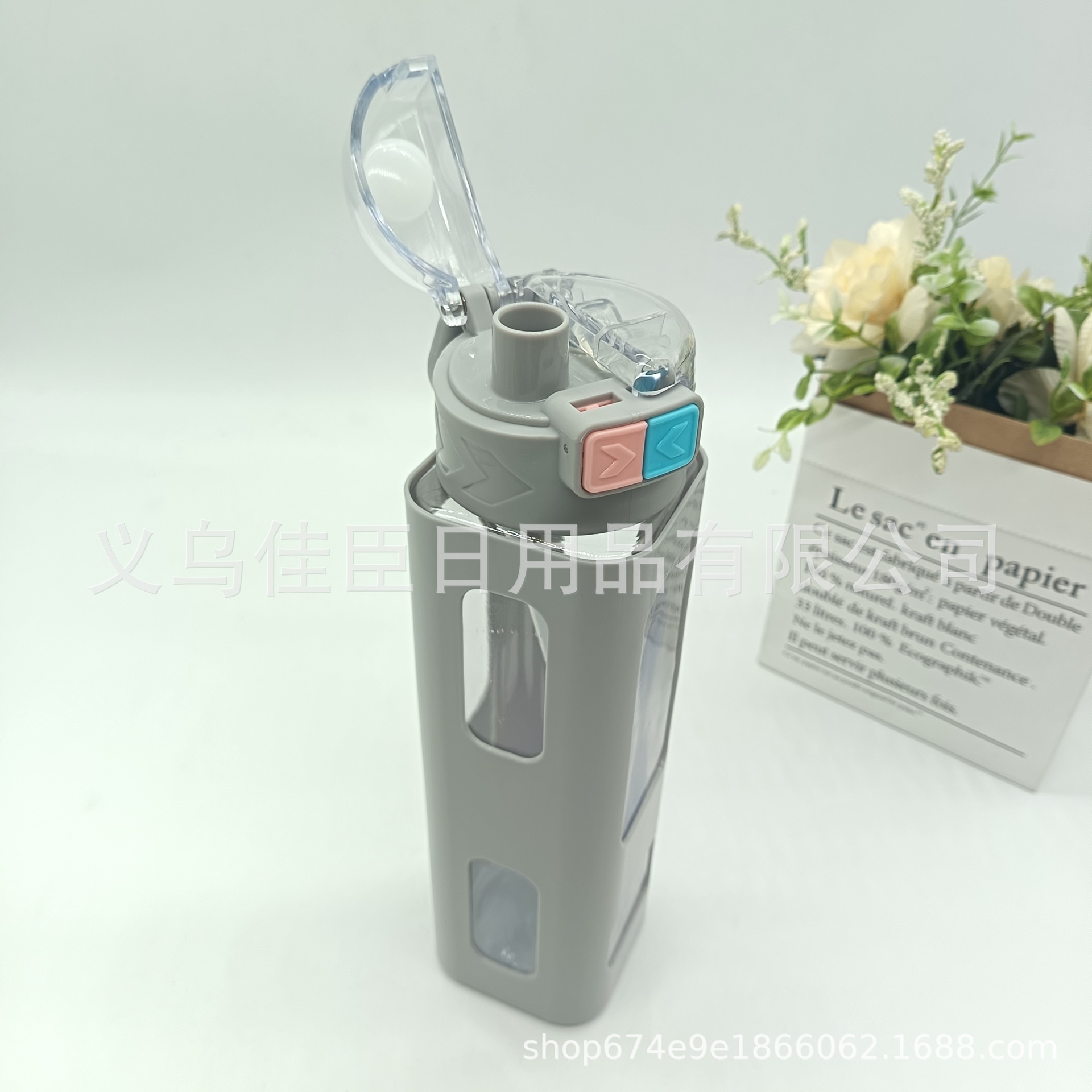 Hot-selling rectangular sports cups with double drinking LIDS, suitable for direct drinking and straws, sports water cups, space cups, for students and office workers pic 5