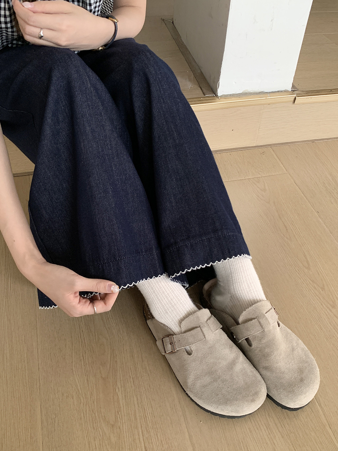 陆小团团复古花边直筒薄牛仔裤2025夏季新款显瘦阔腿小个子裤子女详情37