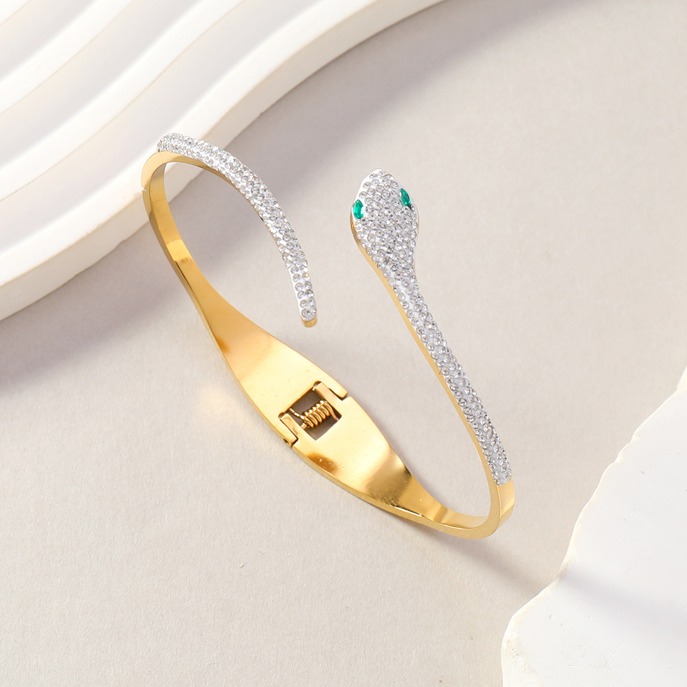 欧美跨境钛钢手镯女高级感时尚百搭罗马数字蛇镶钻手镯不锈钢饰品详情10