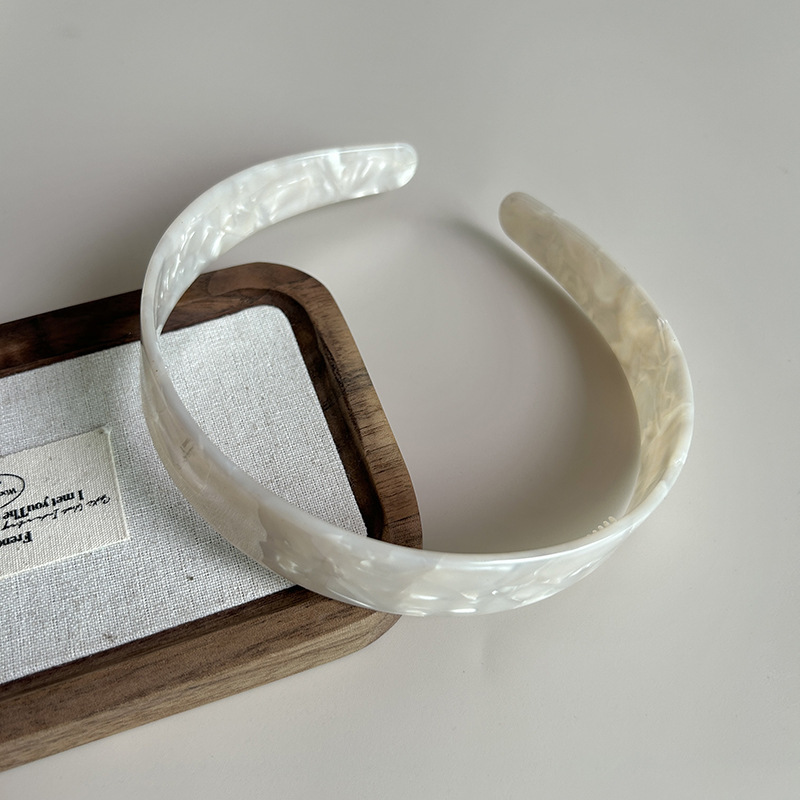 Korean acetate leopard print color hairband with teeth, anti-slip wide edge headband and hair clip, a versatile new for French style women going out pic 16