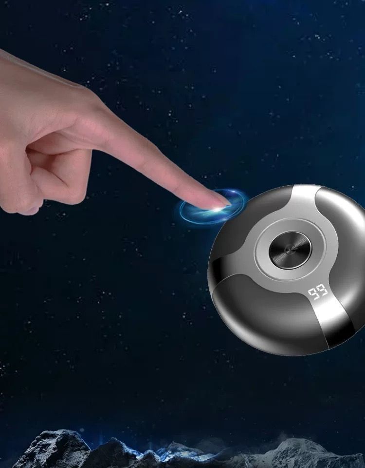 新款小飞碟男士电动剃须刀数显全身水洗充电式刮胡刀家用个护电器详情9