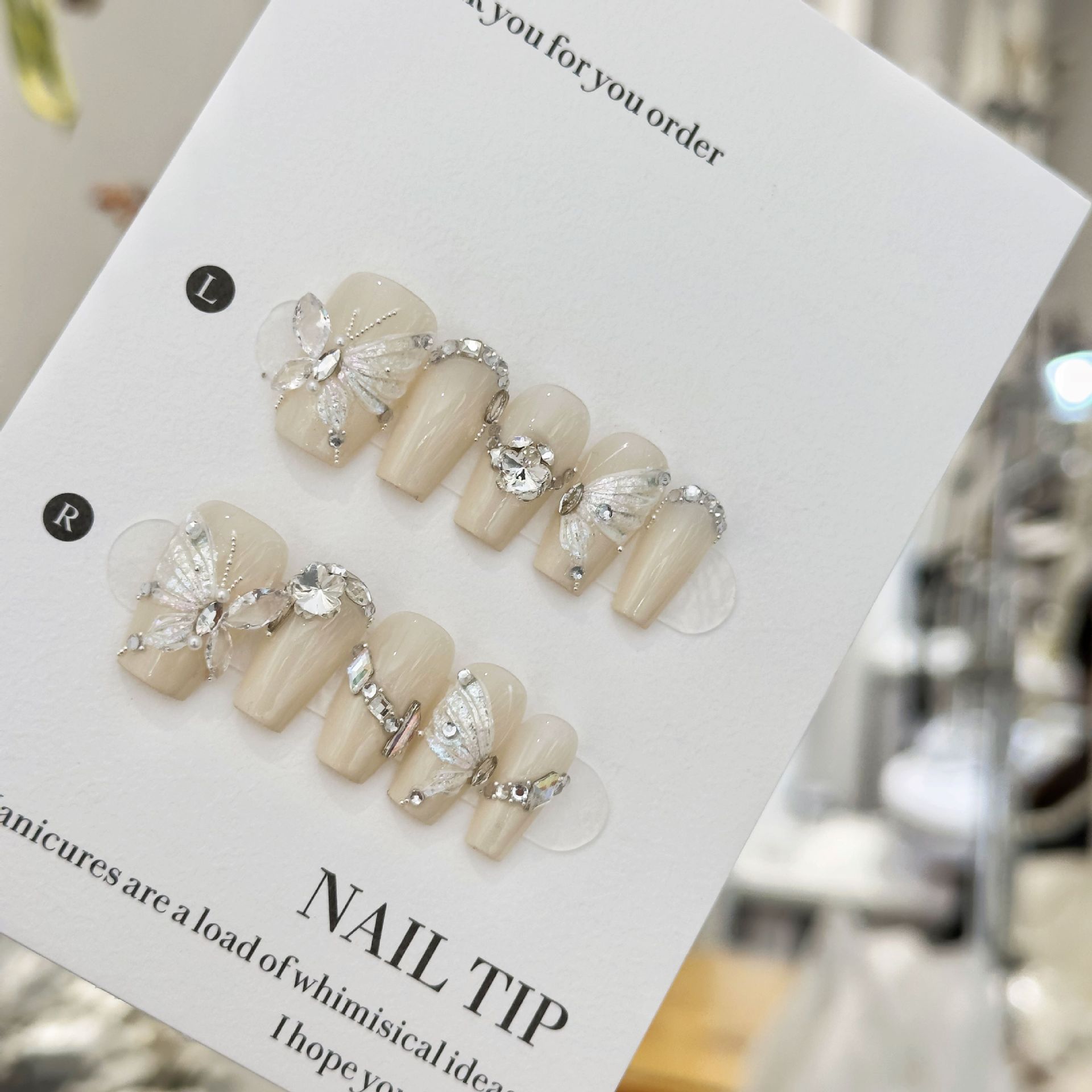 Nai Xi [Original] Pure handcrafted wearing, European and American fairy-like high-end light luxury three-dimensional relief butterfly super-bright zircon pic 6