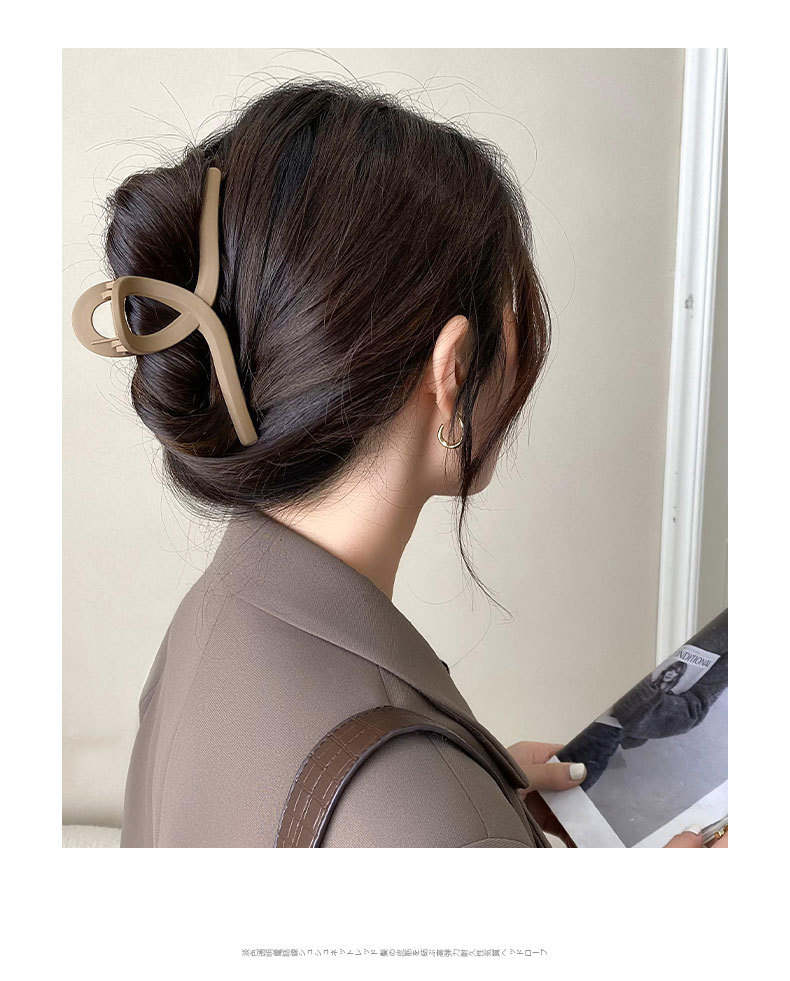 Black shark hair clips for women with a high-end feel, large hair volume, big hair gripper, back of the head, updo hair clips, headwear gripper pic 16