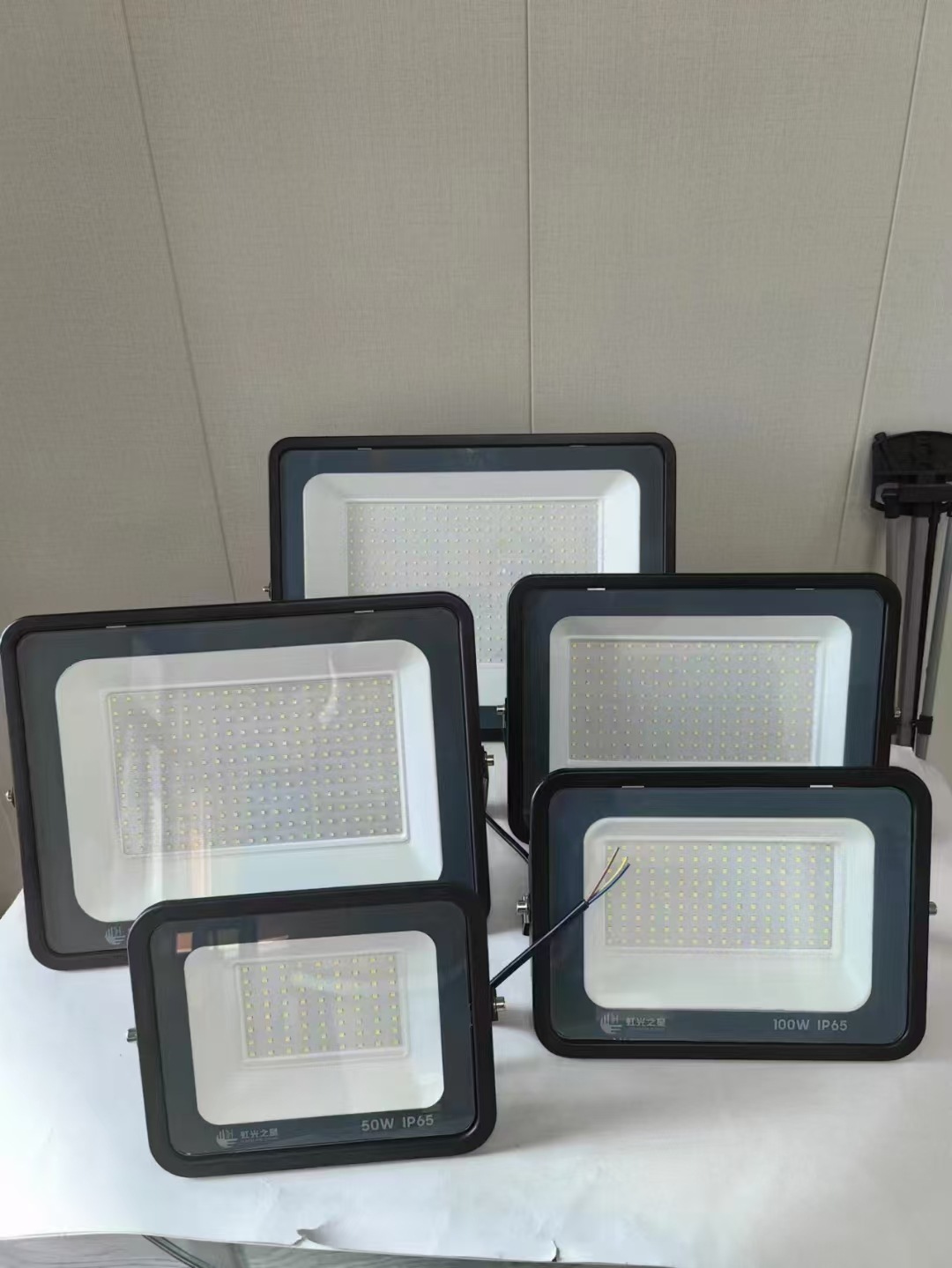 Jiangnan Yaming led floodlights, outdoor waterproof and lightning protection lighting, sign spotlights, ultra-bright street lamps, sports fields and warehouses pic 17