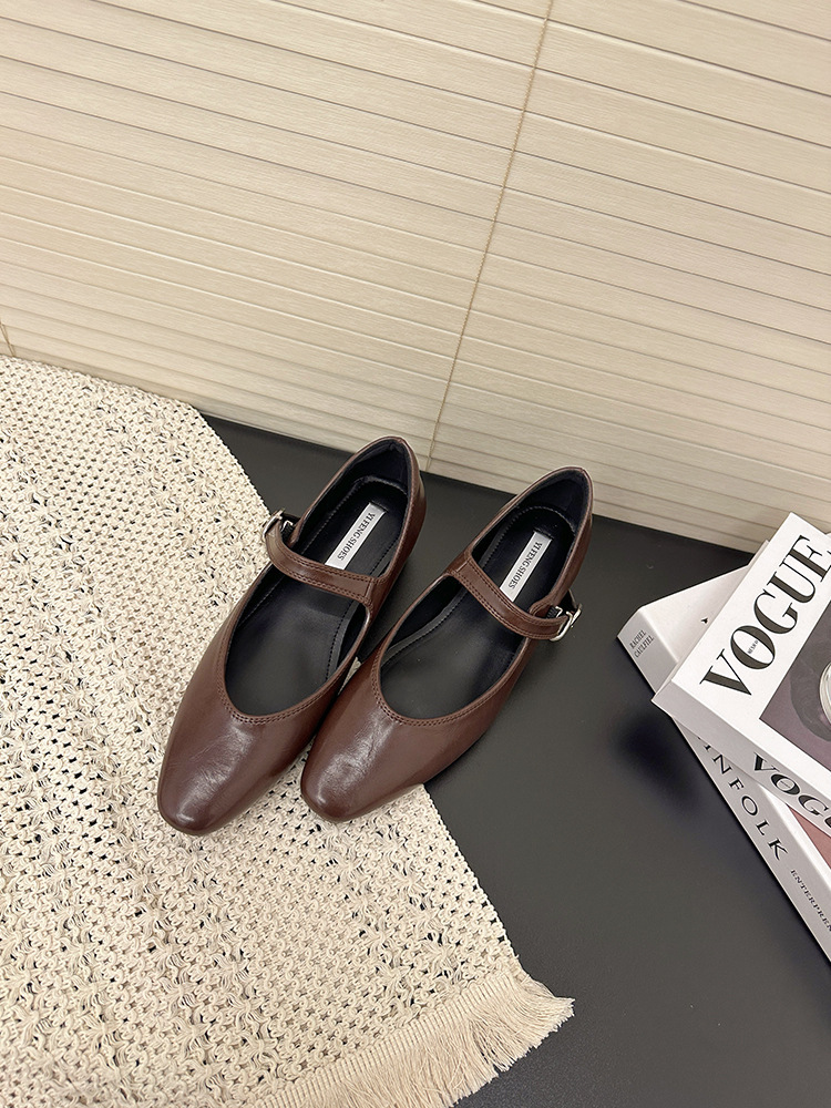 法式内增高女孩2025春秋新款一字扣带V口玛丽珍平底单鞋女芭蕾鞋详情7