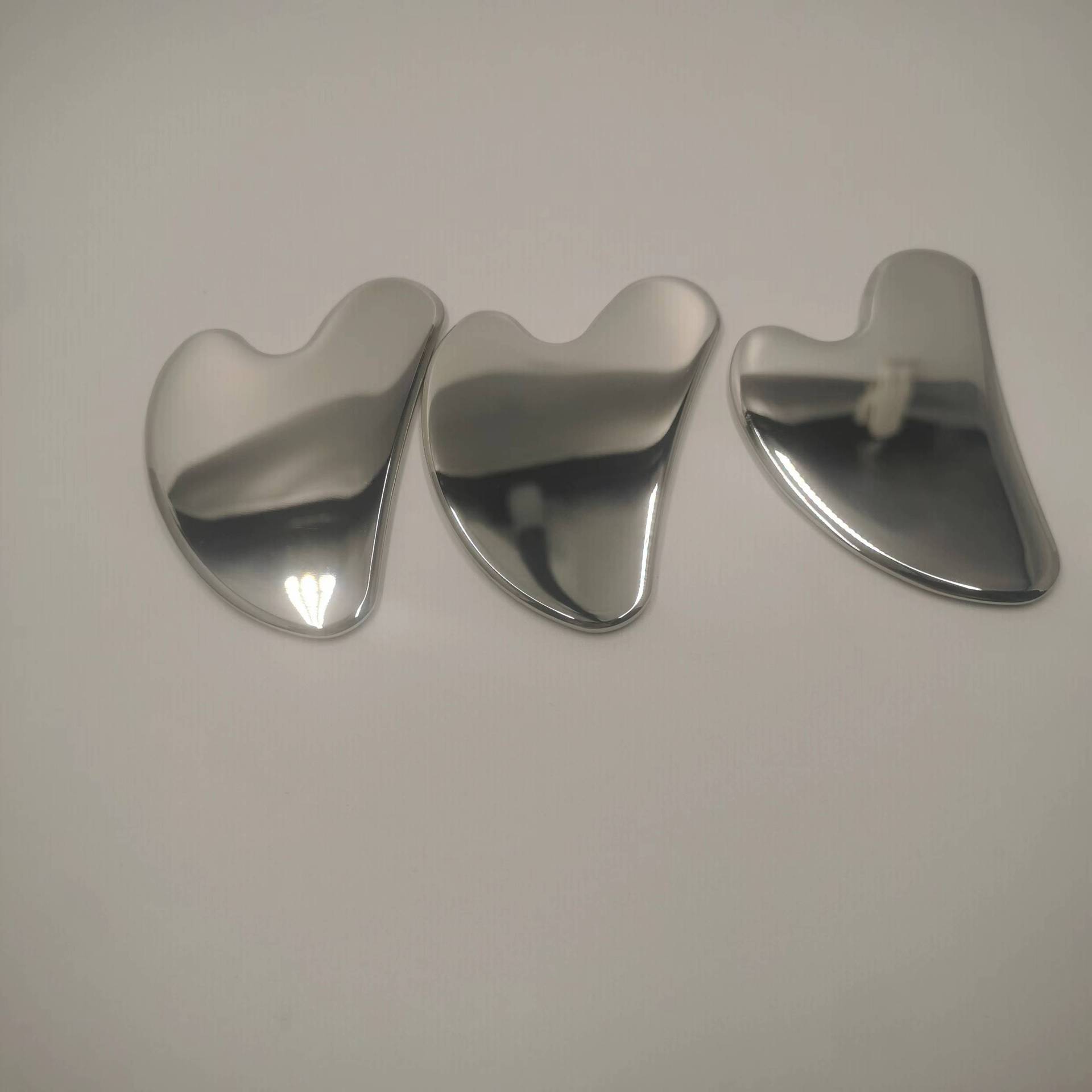 刮痧板不锈钢刮痧金属脸部心形提拉手指板大号紧致片按摩工具肩颈详情19