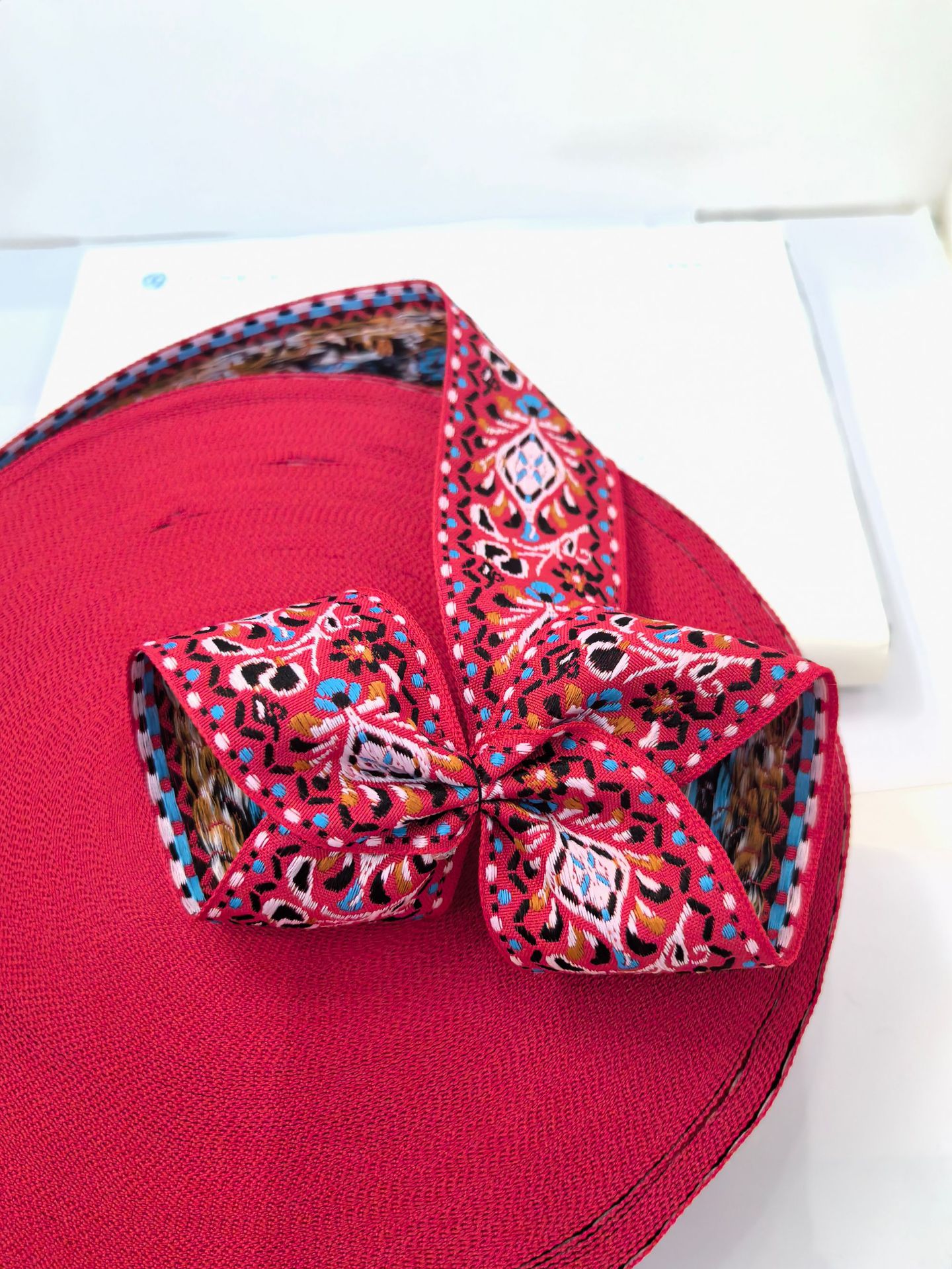 Wholesale of 4.0cm retro ethnic style totem pattern jacquard webbing lace ethnic clothing webbing accessories in stock pic 9