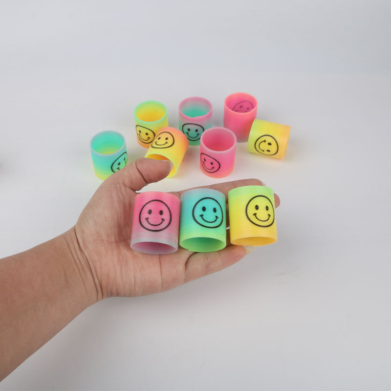 迷你笑脸彩虹圈80后怀旧弹力圈地摊奖品伸缩魔术圈幼儿园玩具批发详情8