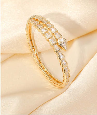 High-end light luxury full diamond snake bone bracelet, spring smooth body, elastic snake-shaped opening couple diamond-encrusted bracelet, copper micro-encrusted bracelet pic 5