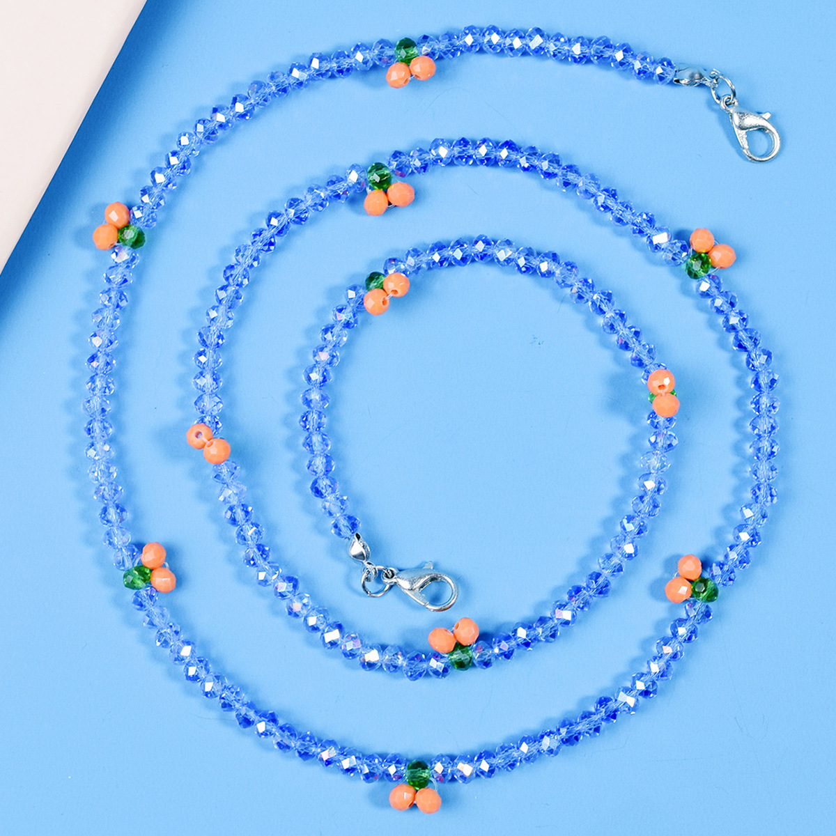 Wholesale of 2022 new style simple and fashionable eyeglass chain accessories, crystal rice bead necklaces pic 4